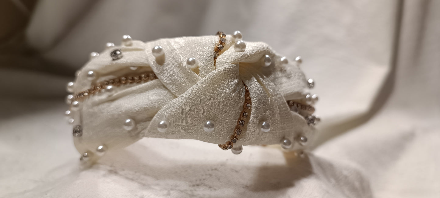 Diadema White